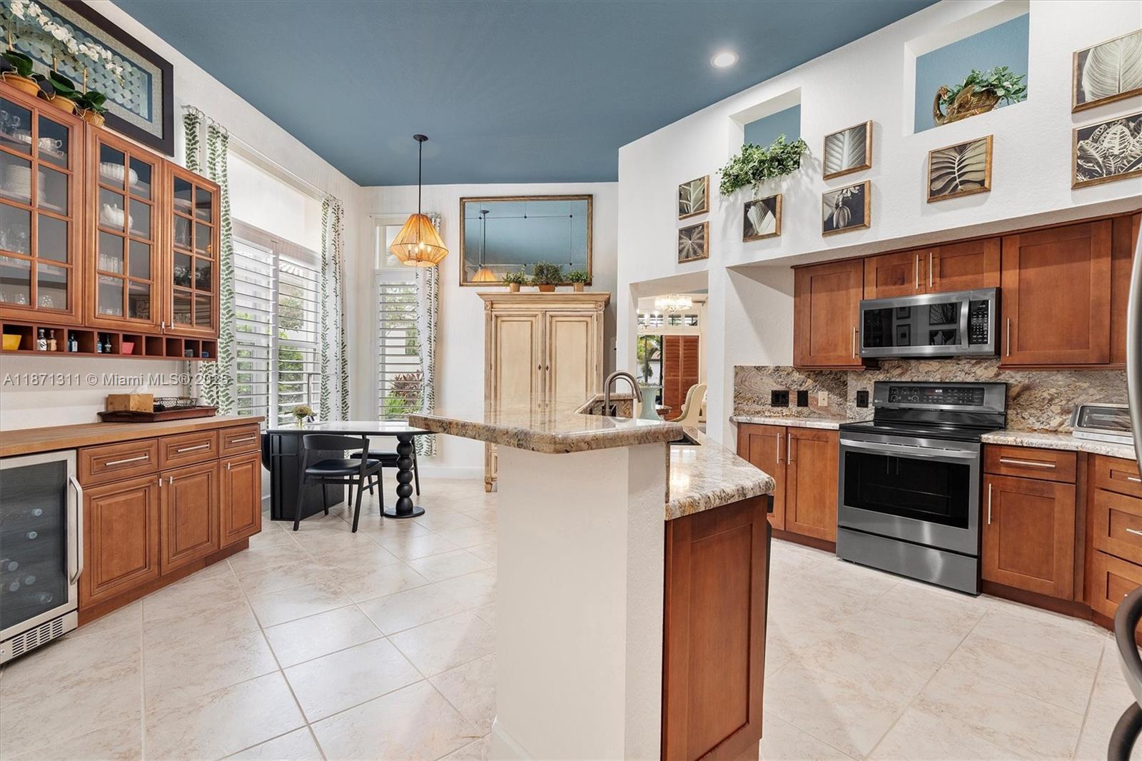 SECTOR 7 - PARCELS J-2 & - Residential