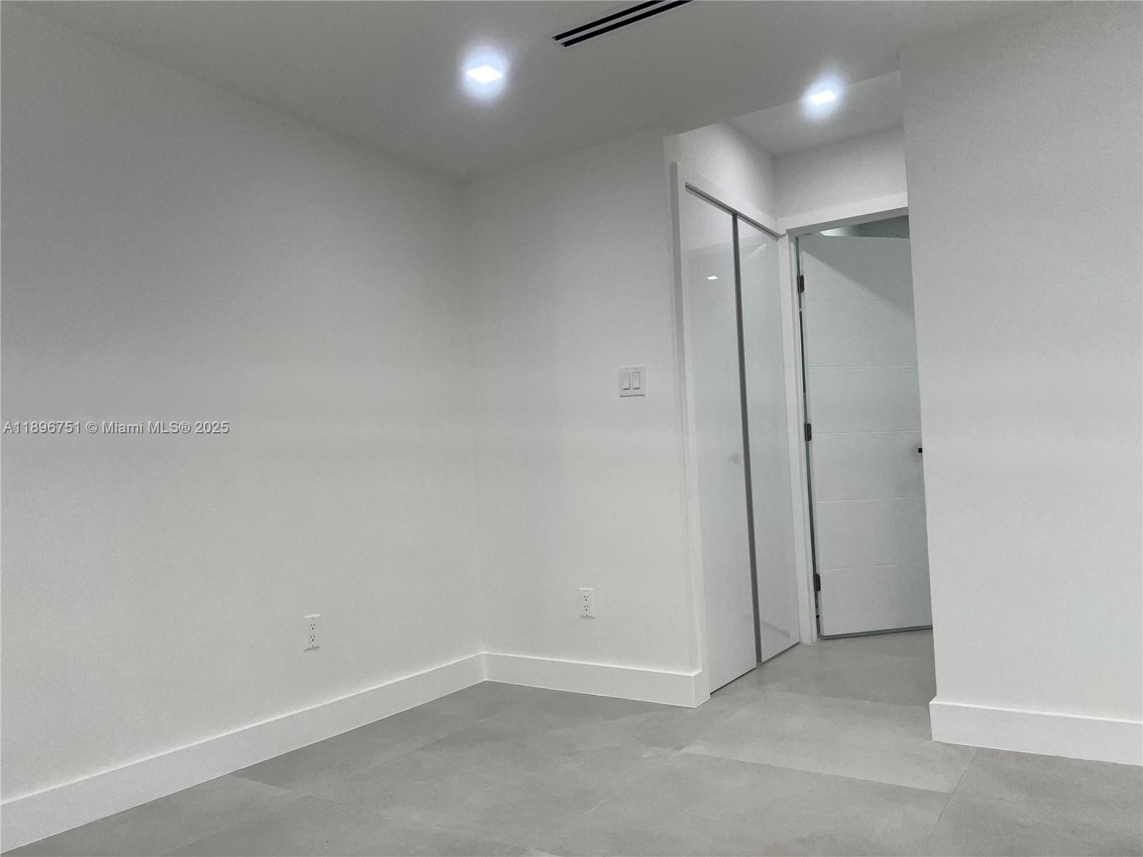 HIGHVIEW GARDENS SEC B - Residential