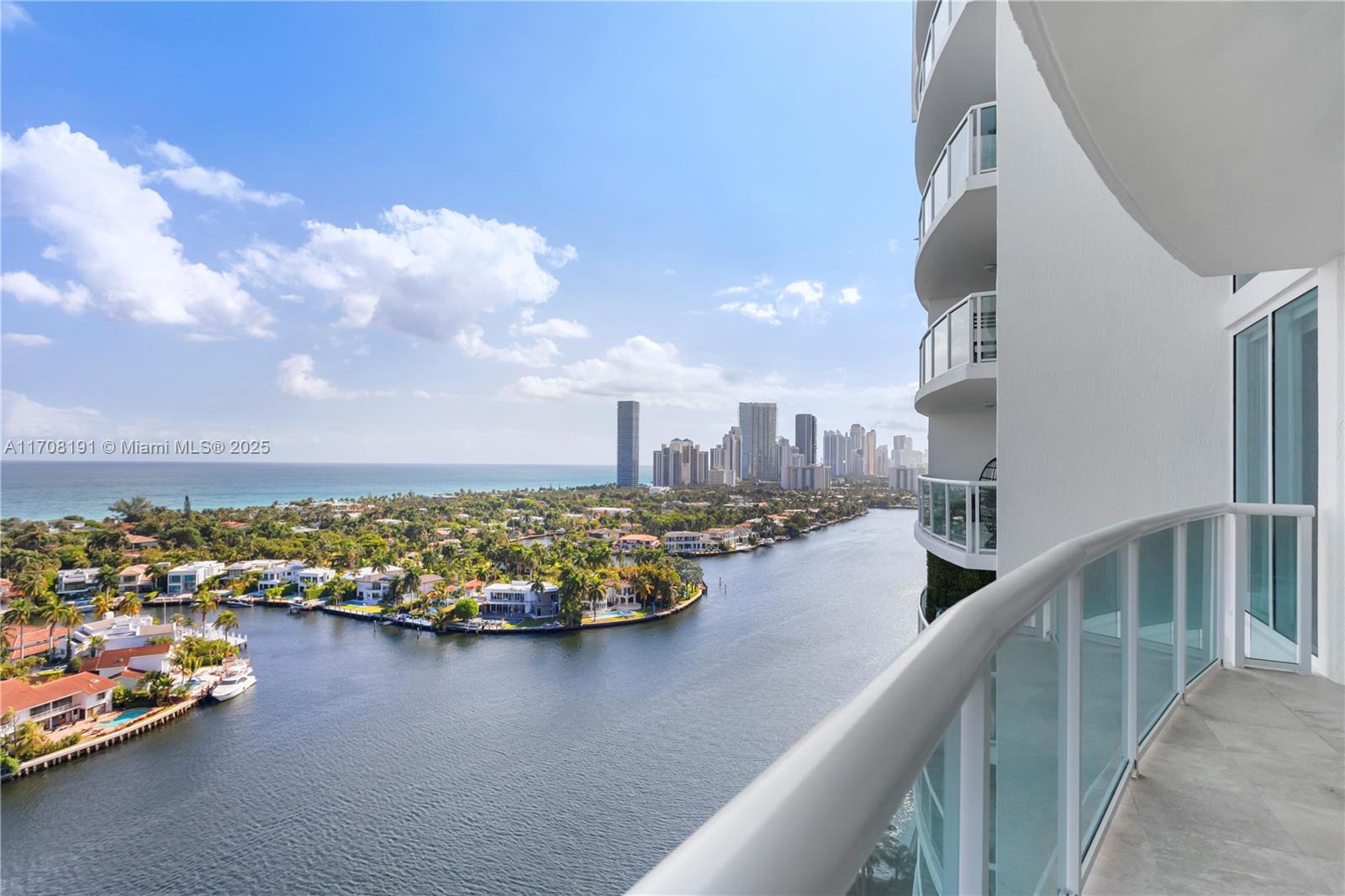 20201 E Country Club Dr 1902