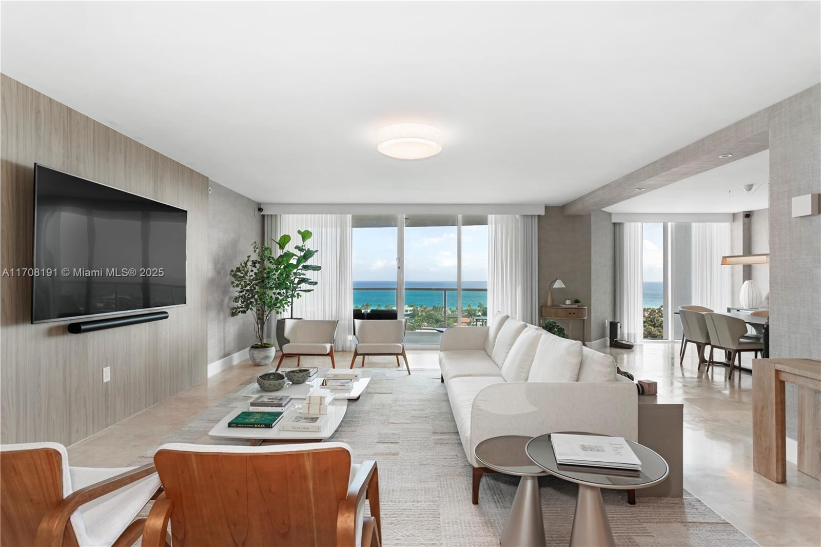20201 E Country Club Dr 1902