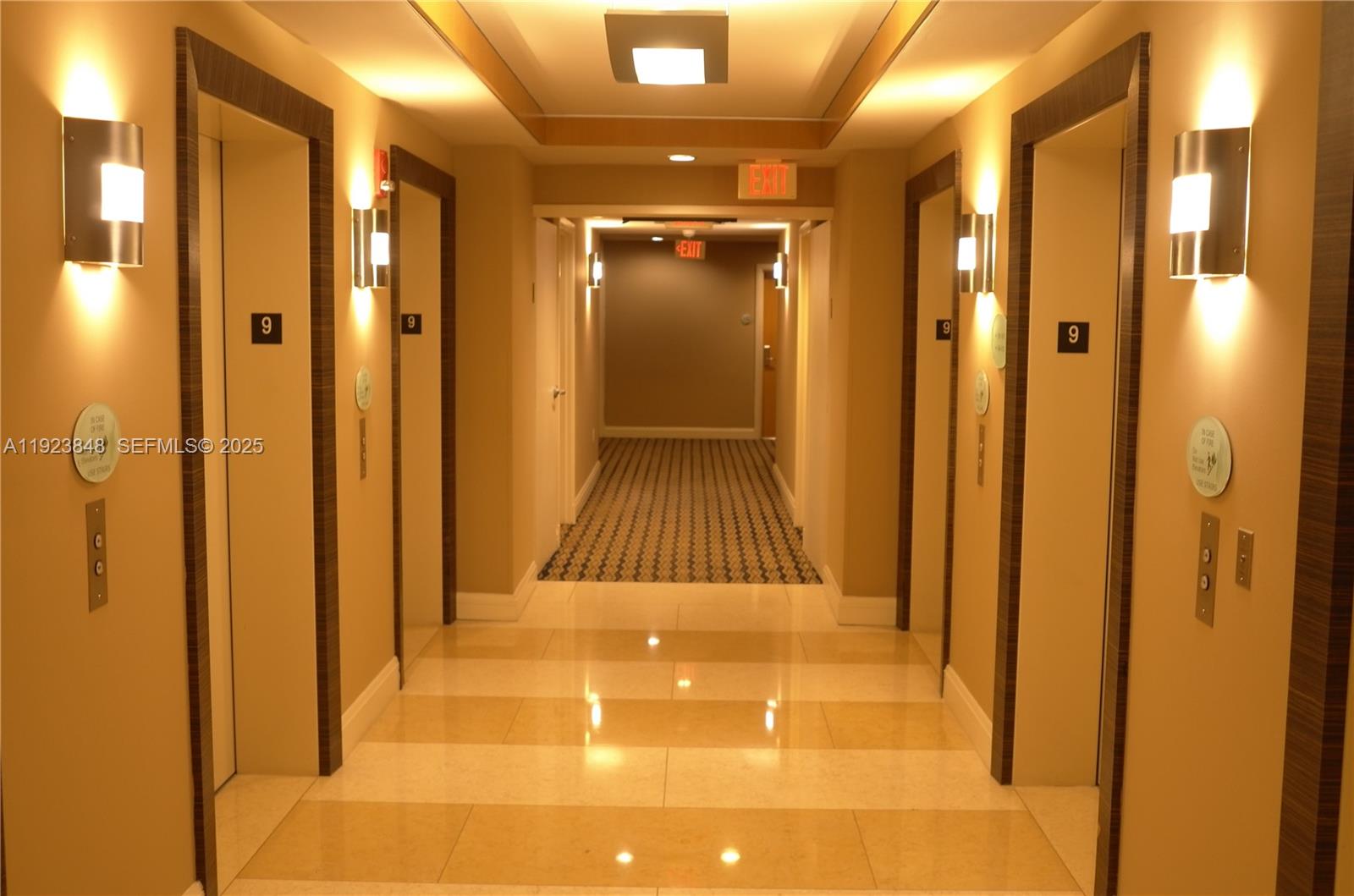 VIZCAYNE SOUTH CONDO - Residential