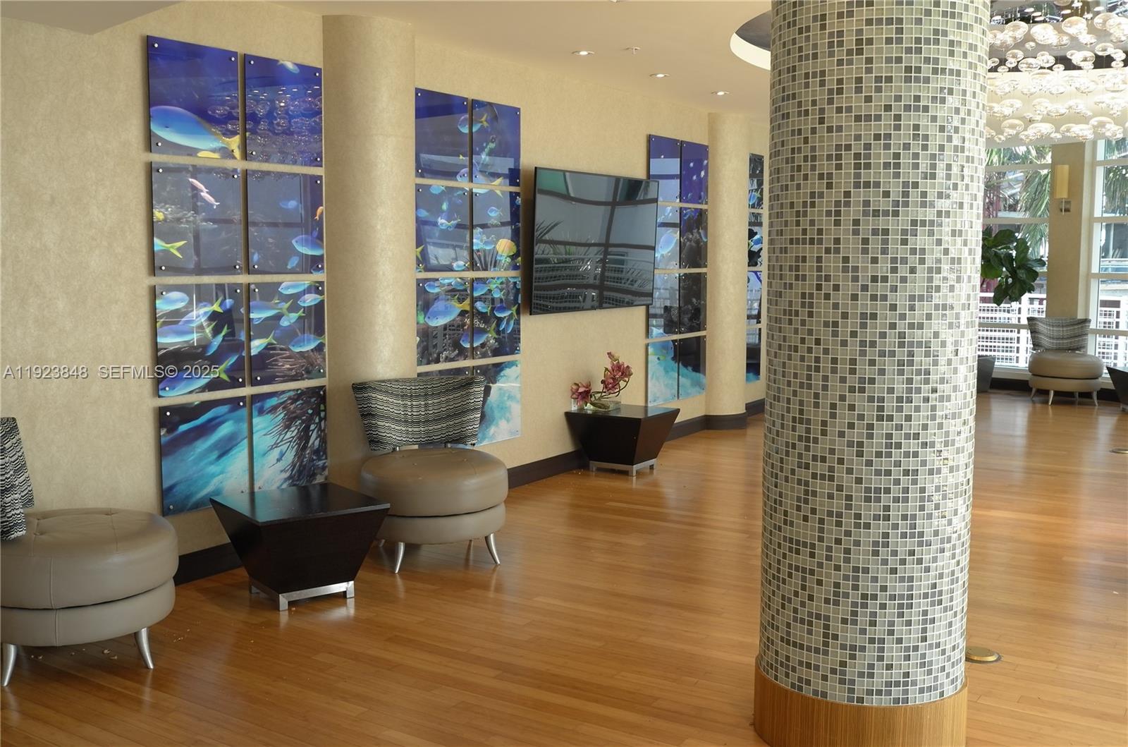 VIZCAYNE SOUTH CONDO - Residential