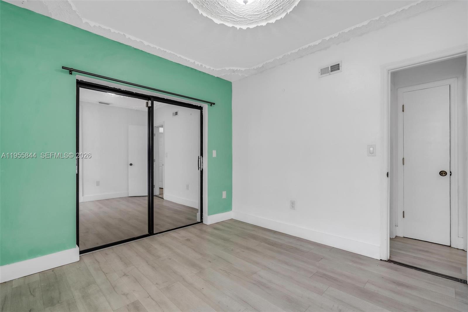 MIRAMAR SEC 8 - Residential