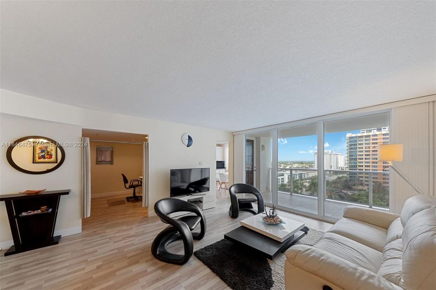 Live on the beach in this spacious one bedroom, which includes a den that can be used for guest .
Two updated full bathrooms,unit has  washer and dryer , walk in closets and plenty of storage. New impact  floor to ceiling windows. Large eat in kitchen , white cabinets with granite
countertops ,views of the water. Aquarius offers beach service, 2 pools, gym, restaurant, valet much more.