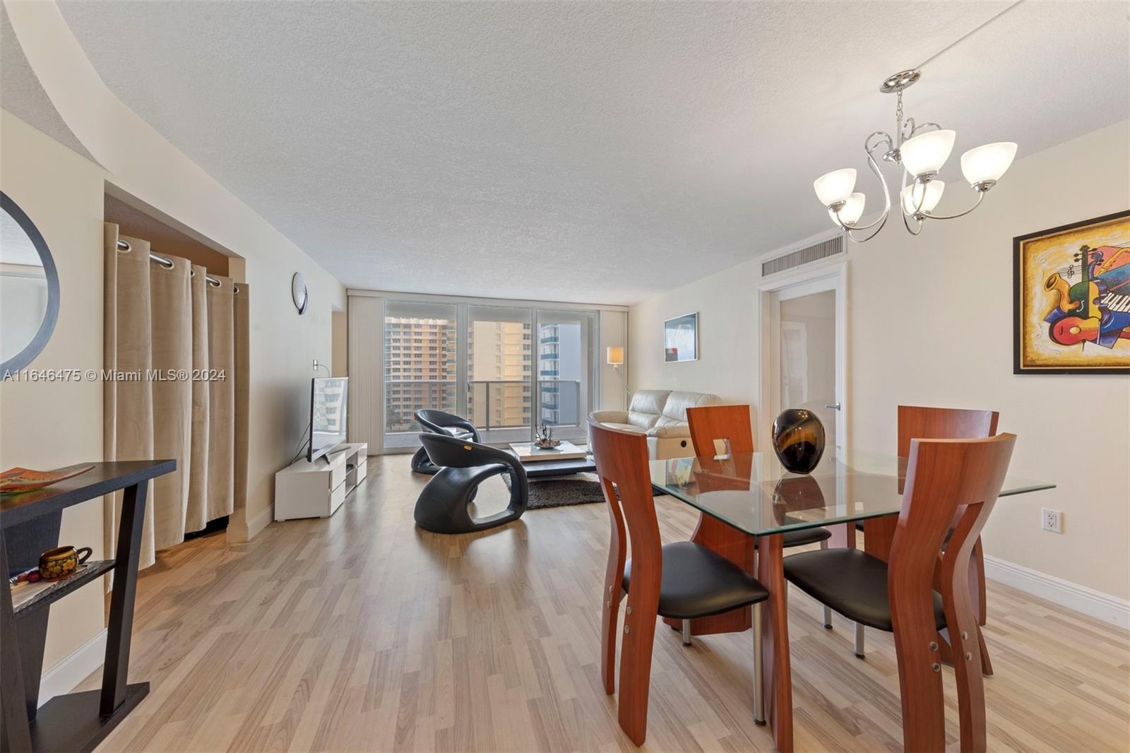 AQUARIUS CONDO - Residential