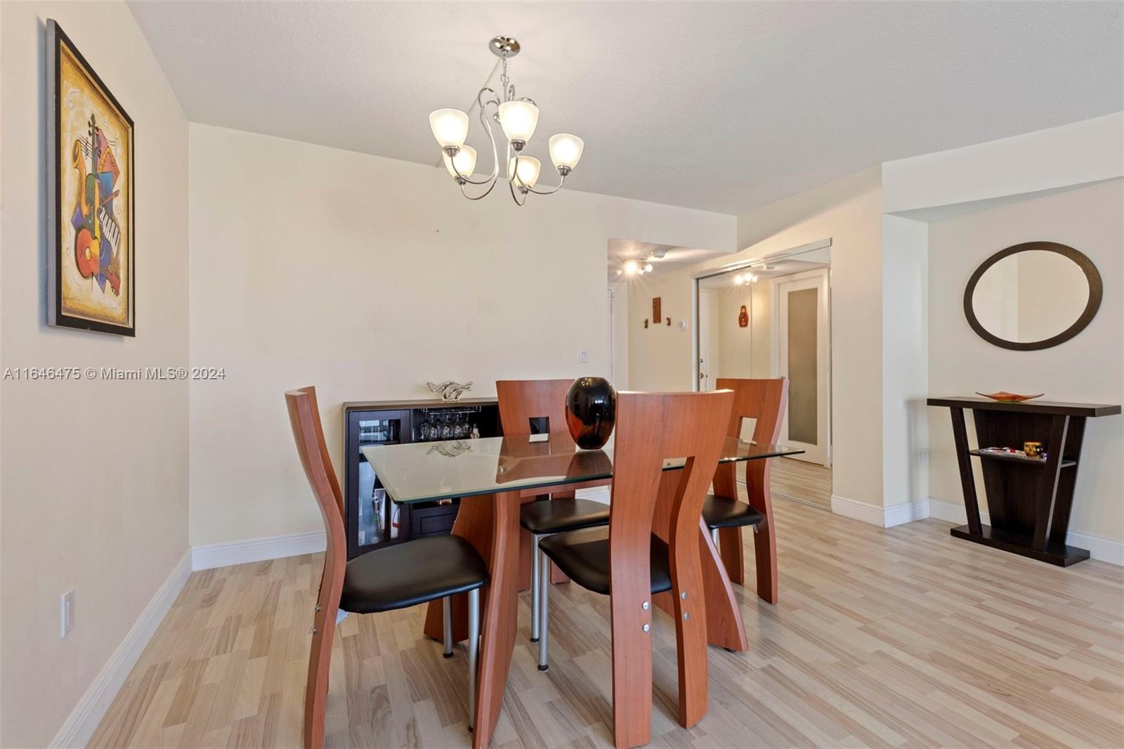 AQUARIUS CONDO - Residential