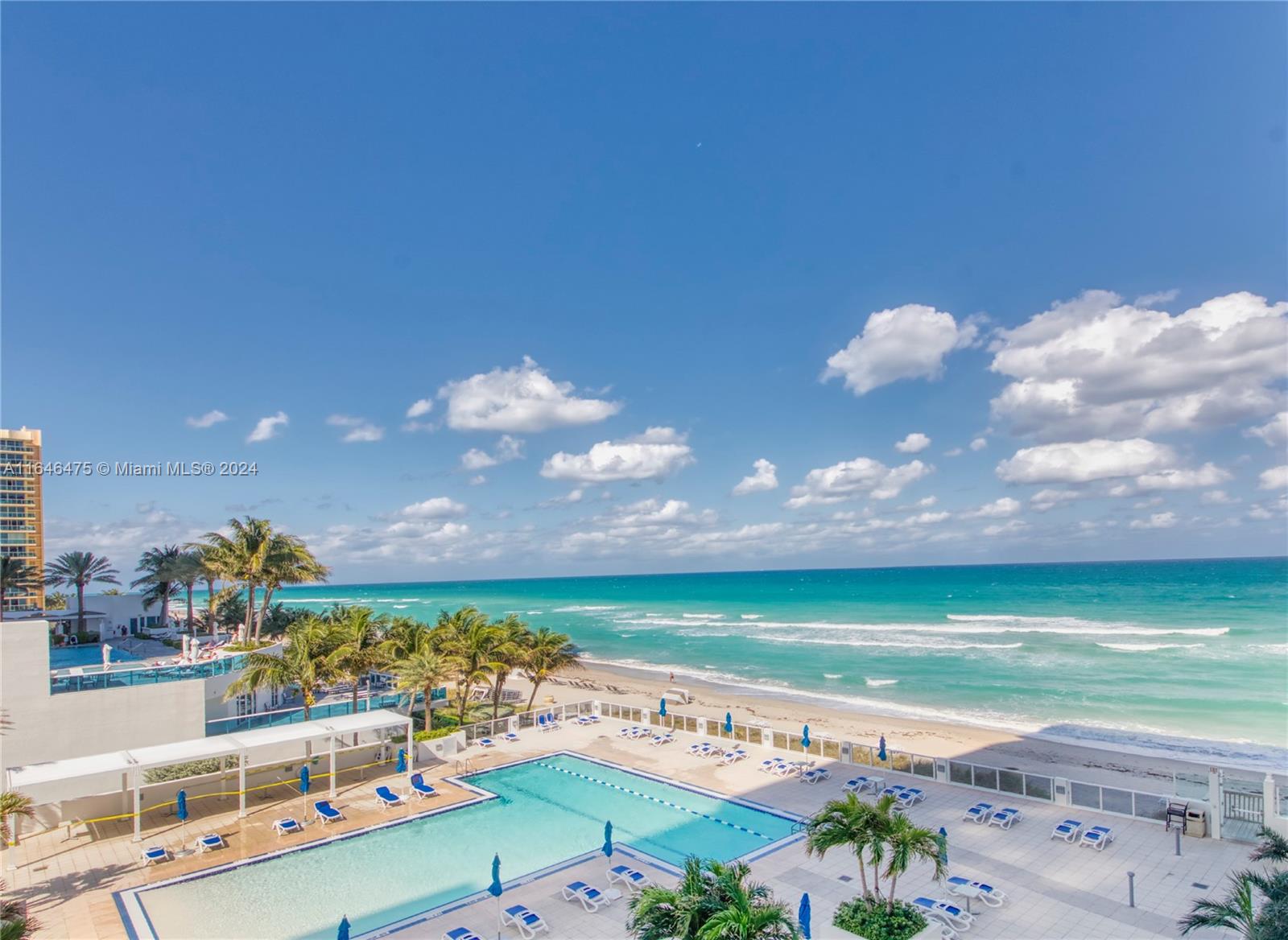 AQUARIUS CONDO - Residential
