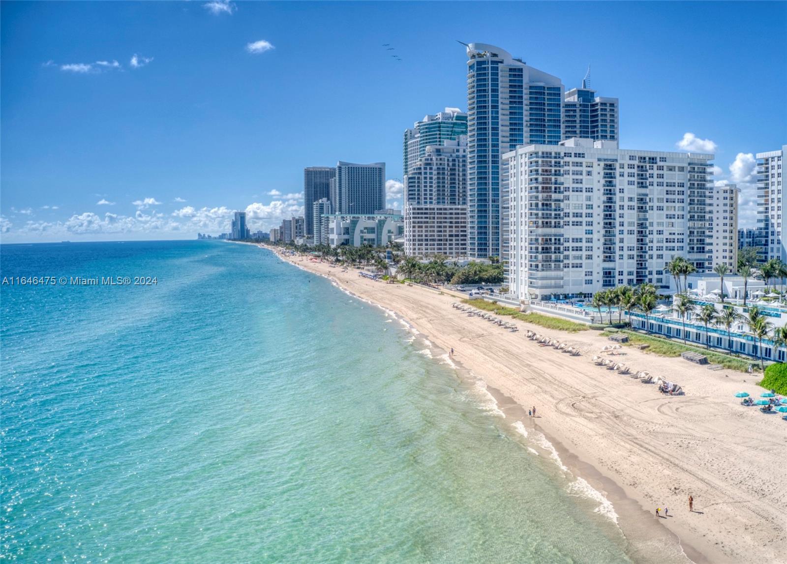AQUARIUS CONDO - Residential