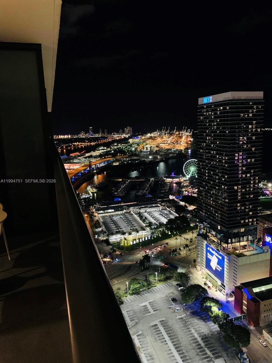 View photos, virtual tours, details...