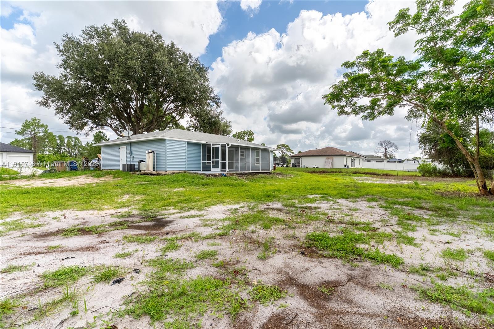 LEHIGH ACRES - Residential