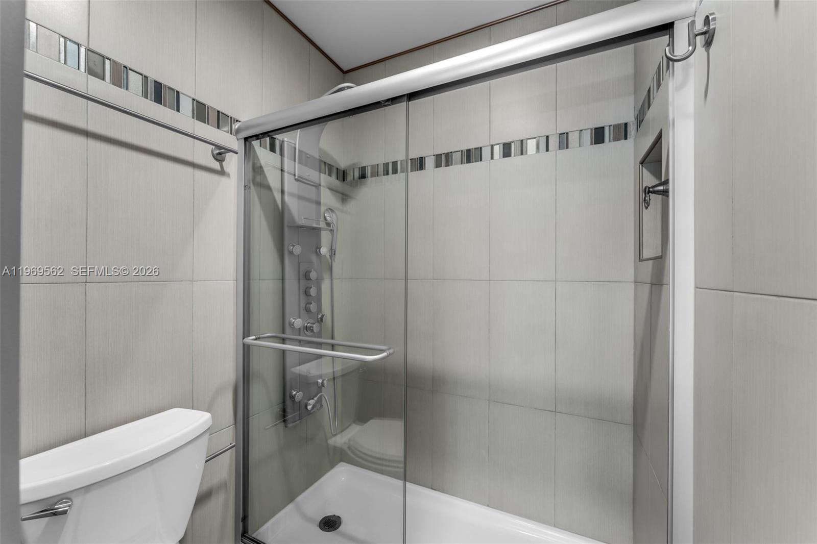 PALM POINT SEC 2 - Residential Lease