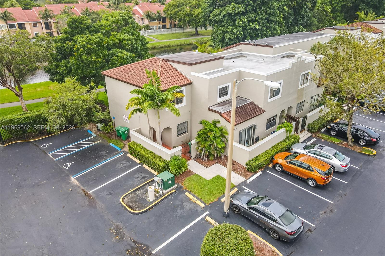 PALM POINT SEC 2 - Residential Lease