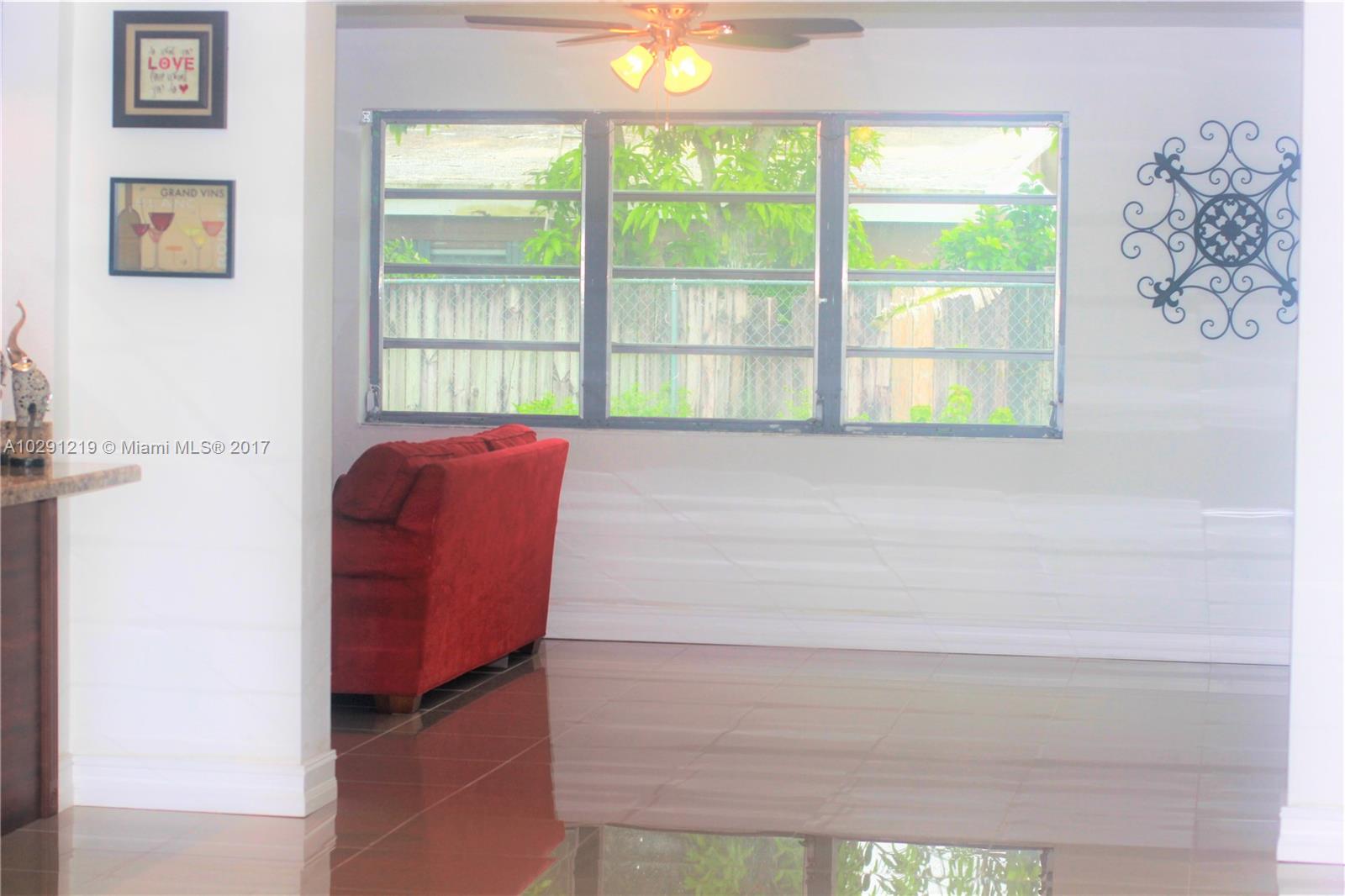 RICHMOND HEIGHTS - Residential