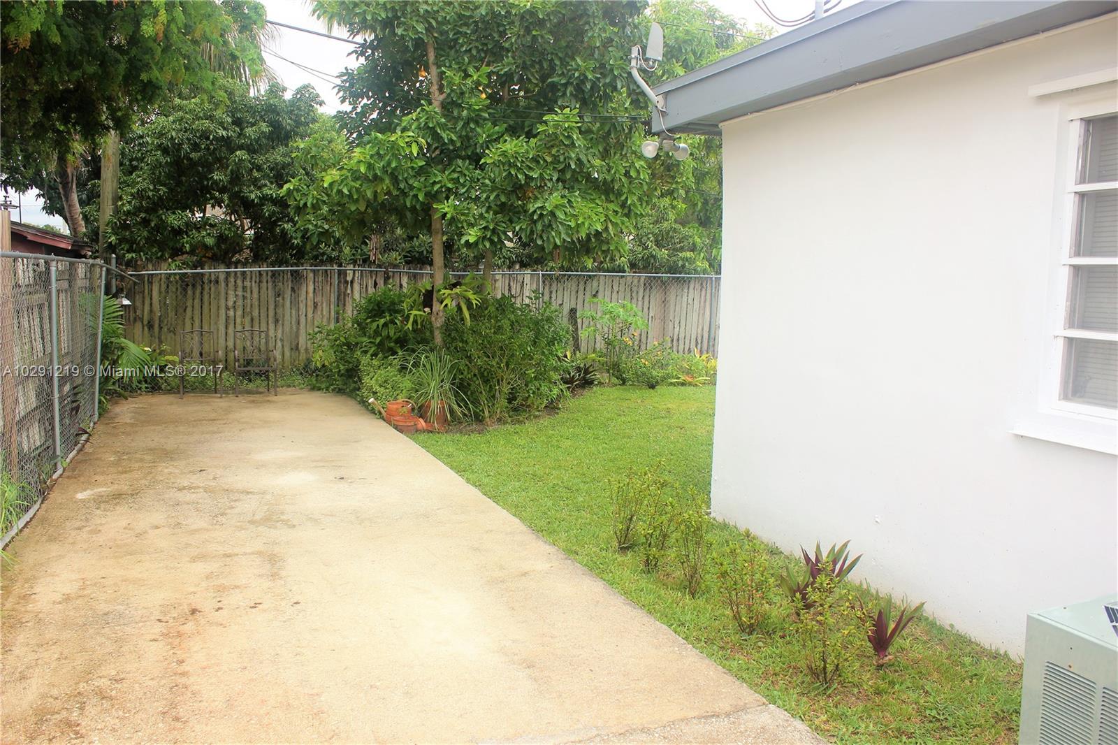 RICHMOND HEIGHTS - Residential