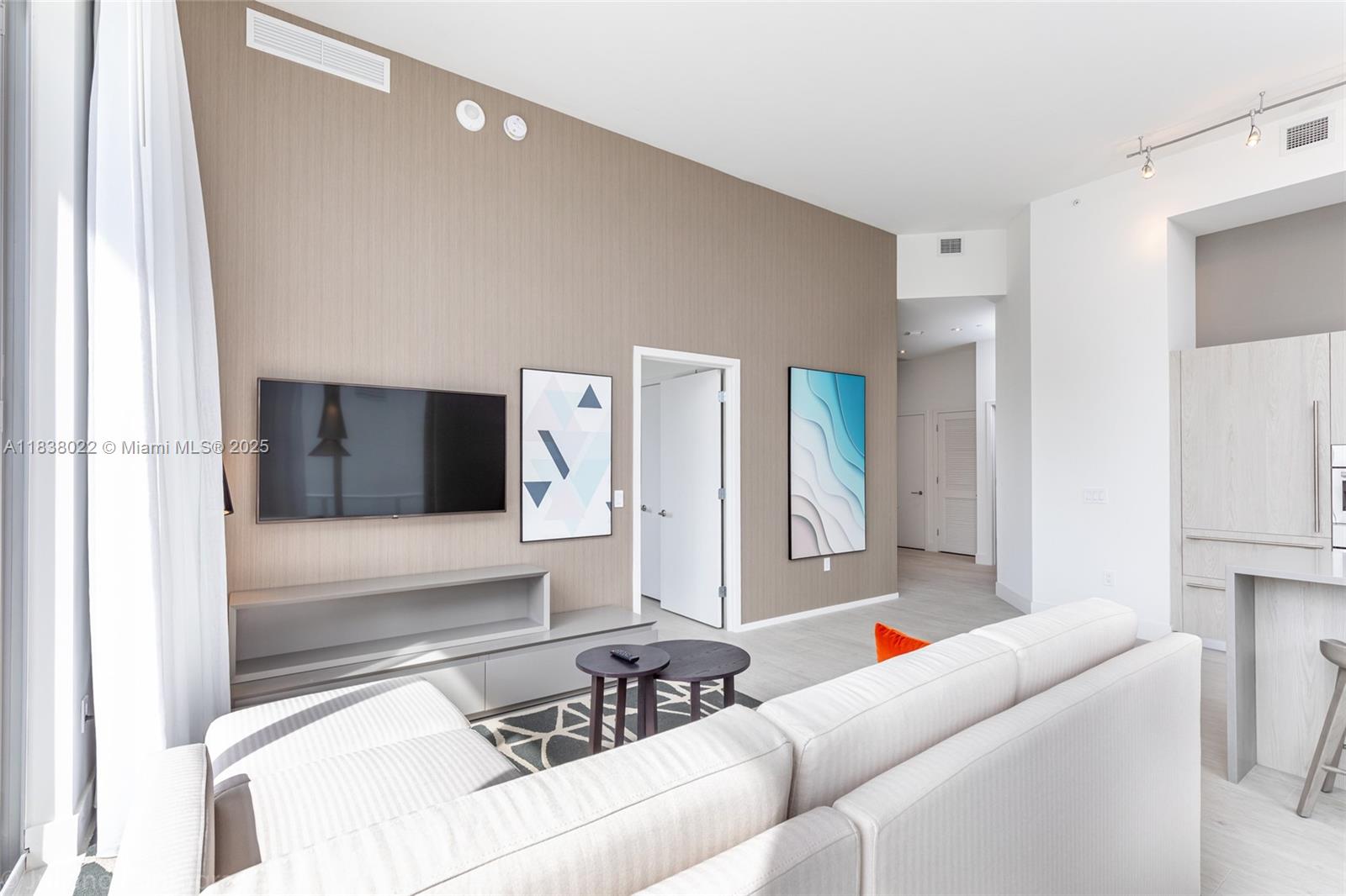 4010 S Ocean Dr R509