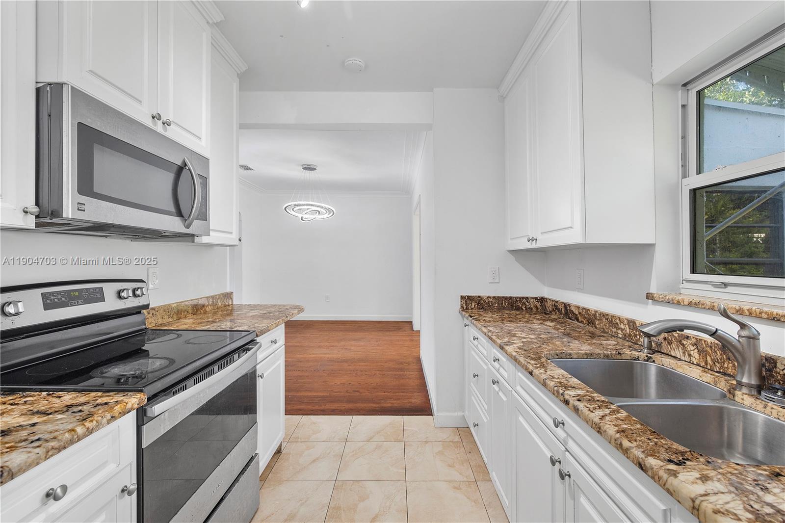 SECOND AMD PLAT OF NORMAN - Residential