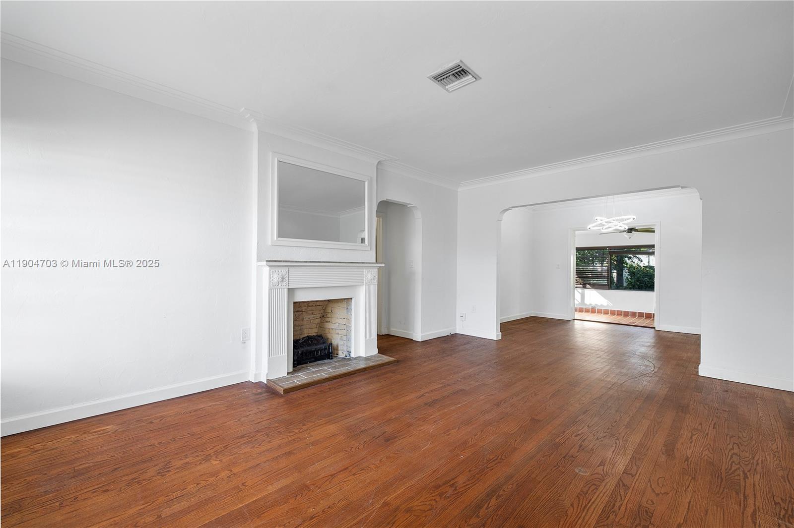 View photos, virtual tours, details... 8826 Emerson Ave