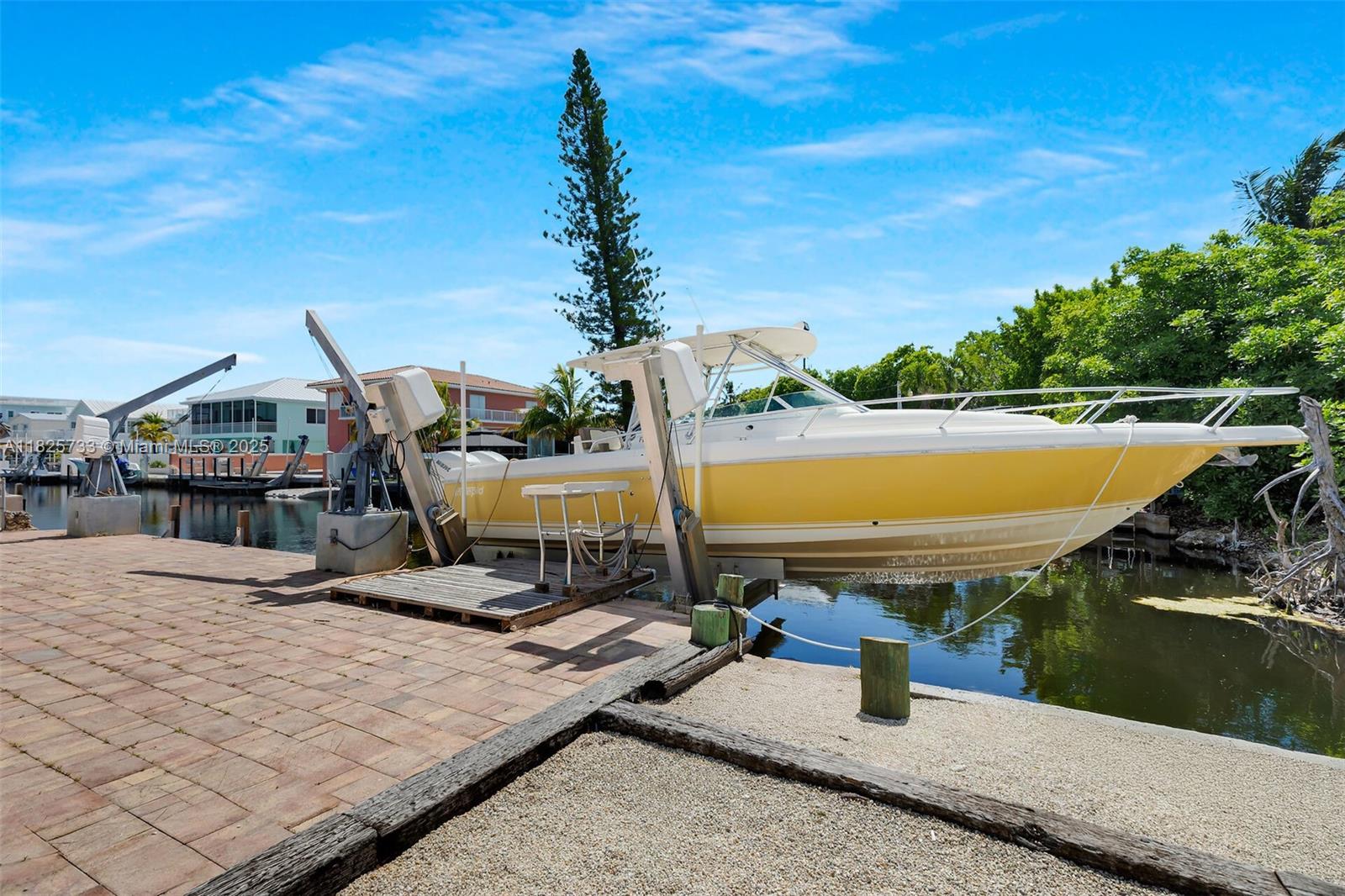 LAKE SURPRISE ESTATES - Residential