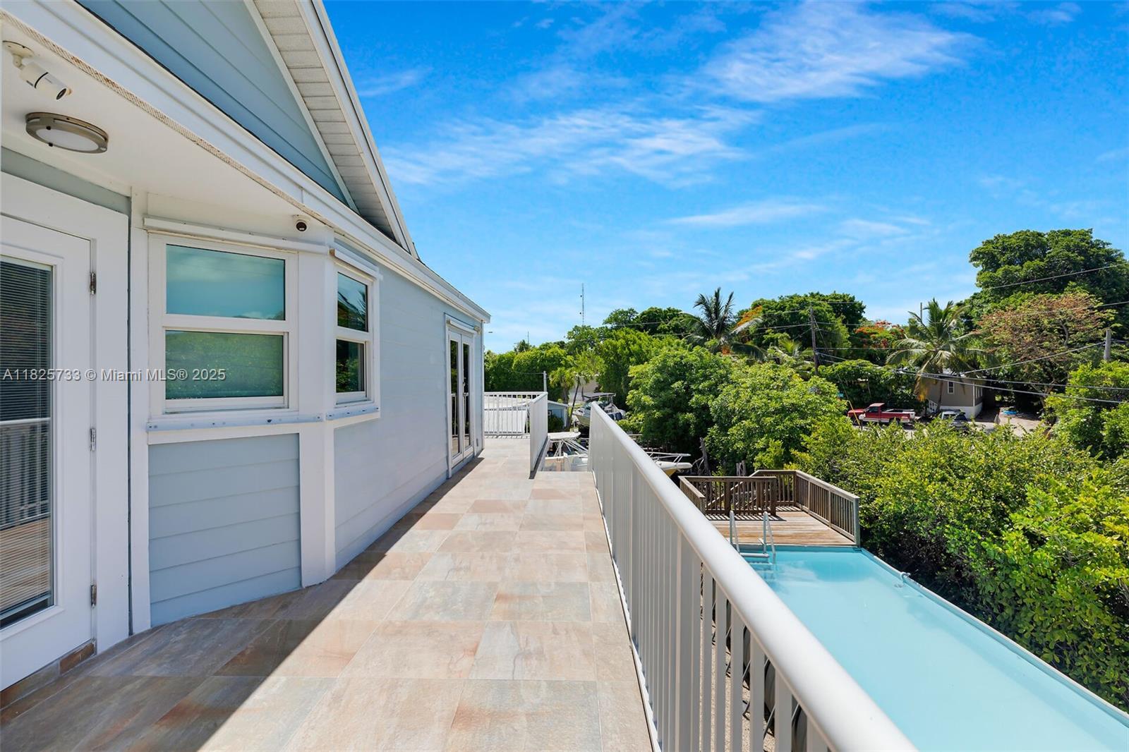 LAKE SURPRISE ESTATES - Residential