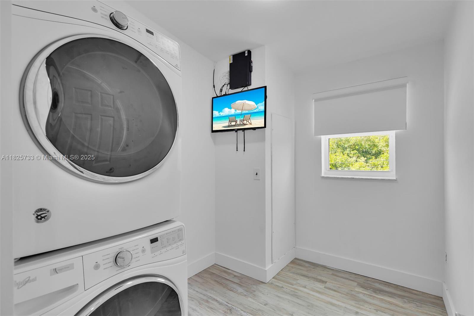 LAKE SURPRISE ESTATES - Residential