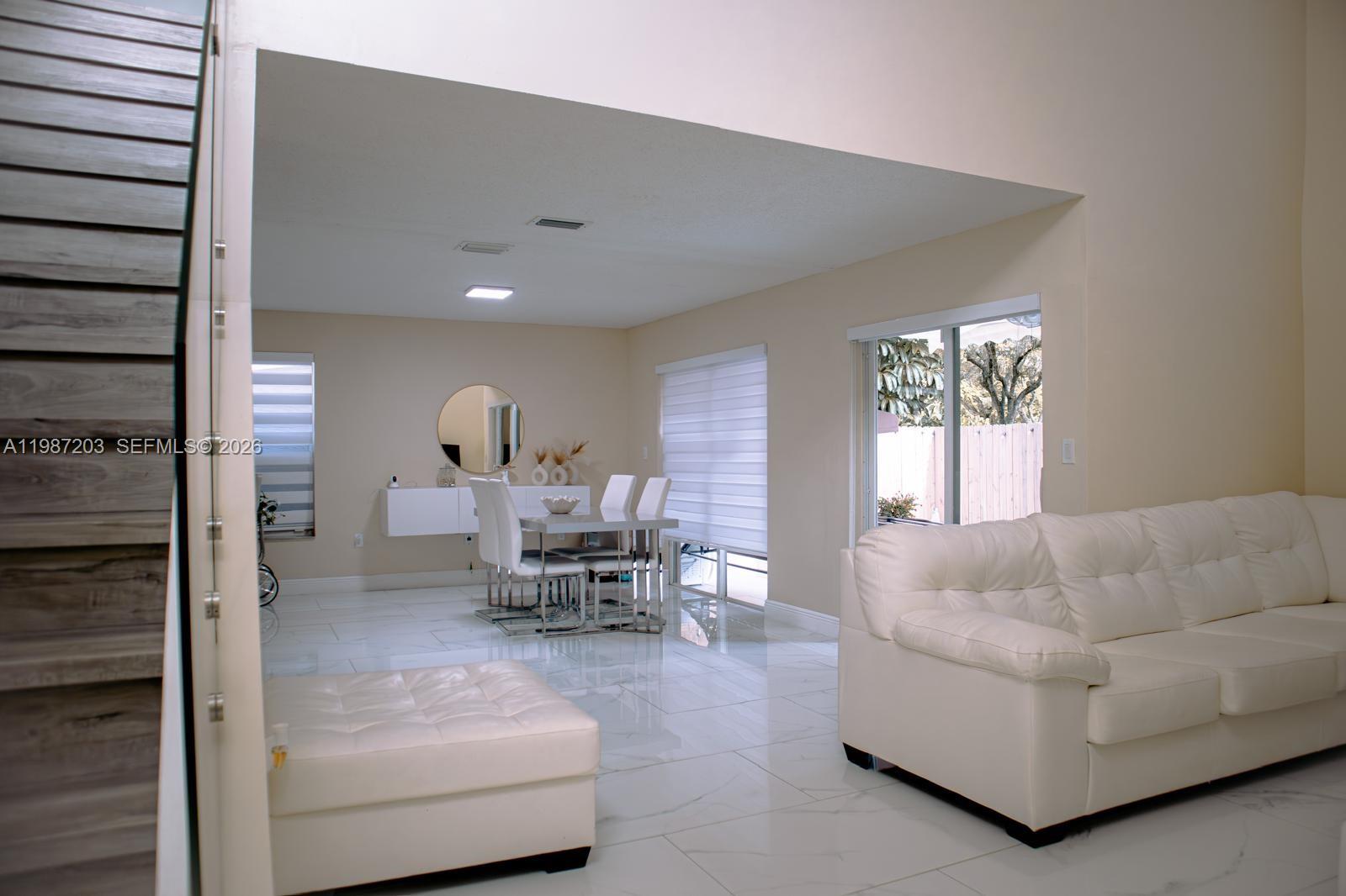 BRIGHTONS MEADOW TRACE - Residential Lease