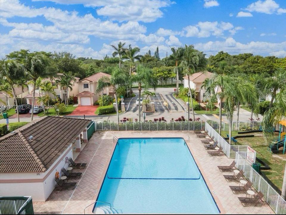 BRIGHTONS MEADOW TRACE - Residential Lease