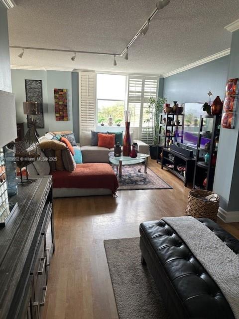 JOCKEY CLUB CONDO UNIT II - Residential