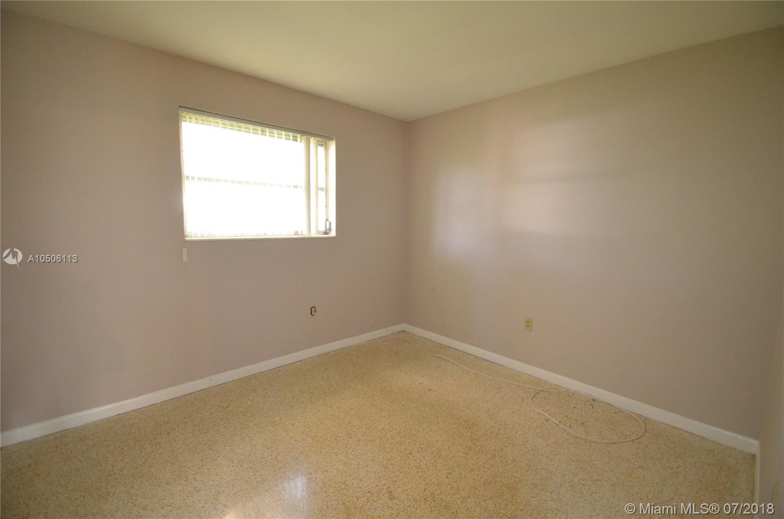 DARLINGTON MANOR 1ST ADDN - Residential Lease