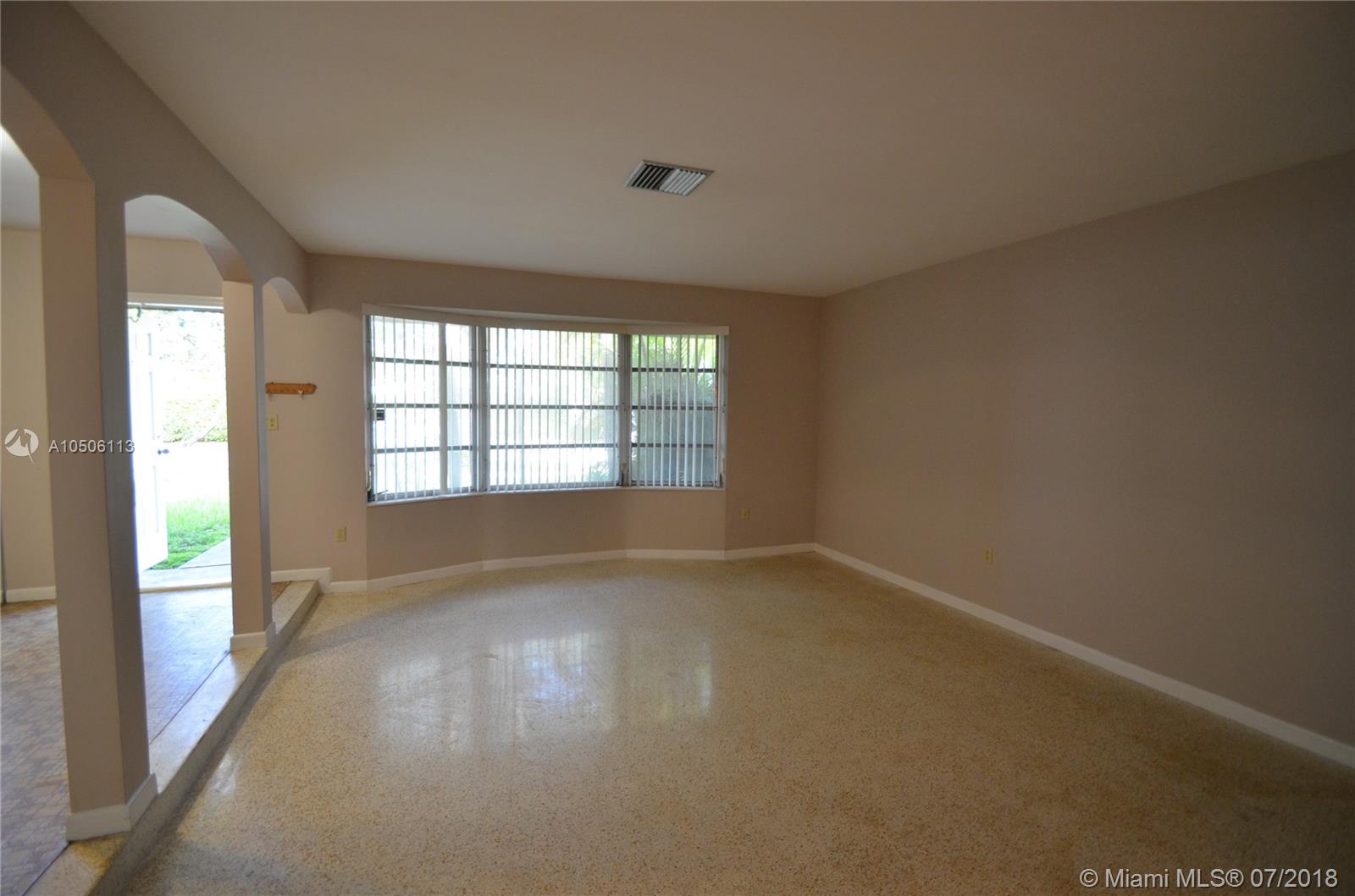 DARLINGTON MANOR 1ST ADDN - Residential Lease