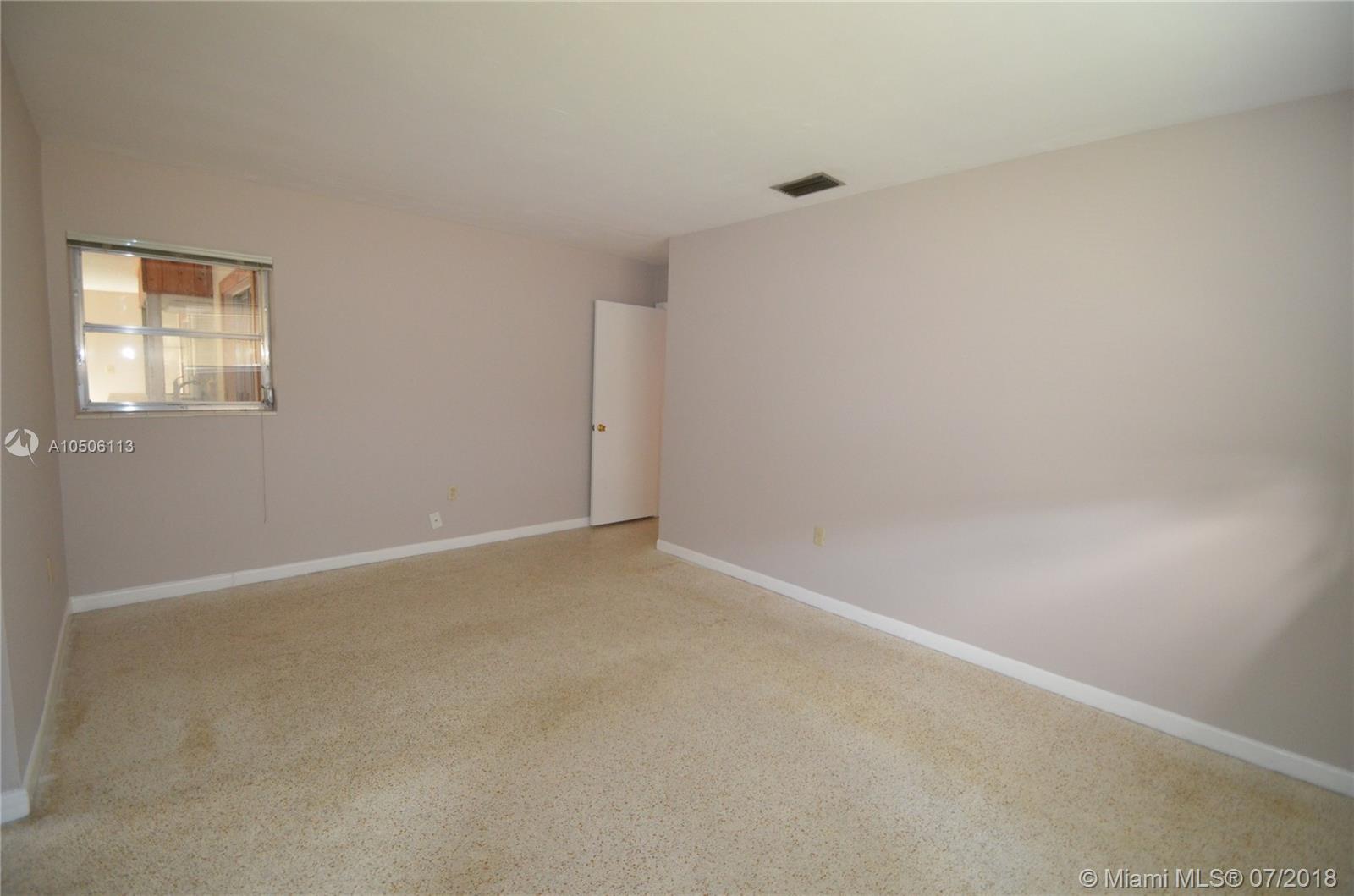 DARLINGTON MANOR 1ST ADDN - Residential Lease