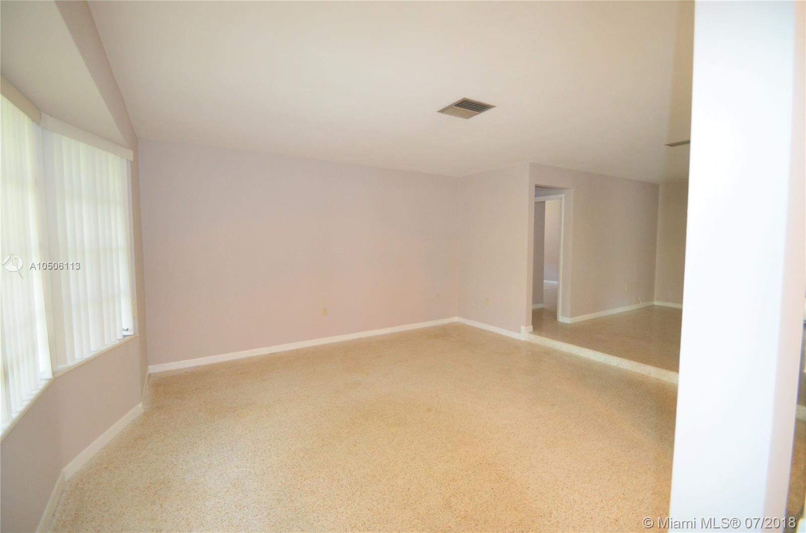 DARLINGTON MANOR 1ST ADDN - Residential Lease