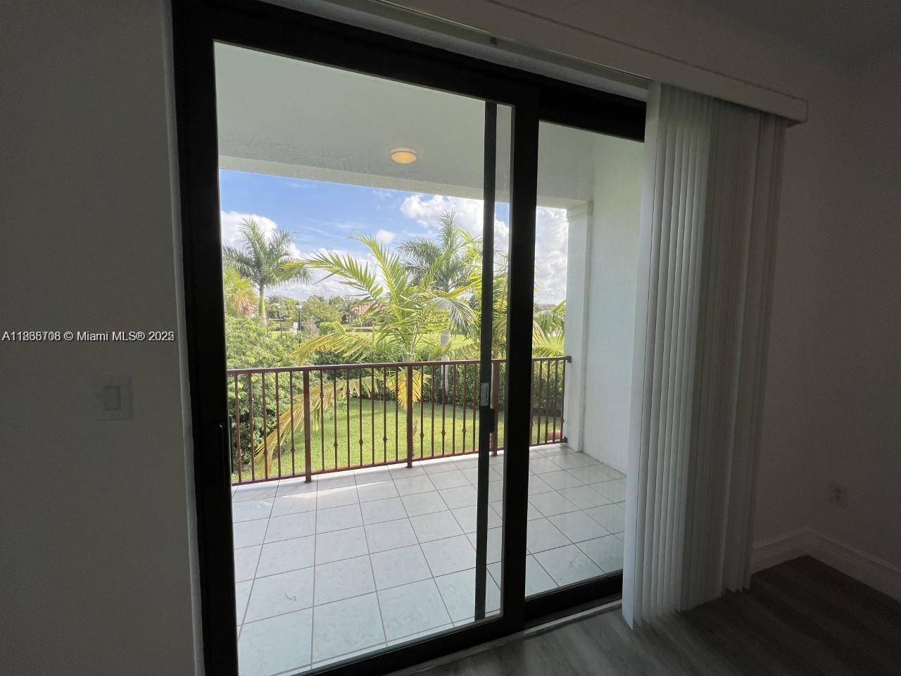 PEMBROKE LAKES SOUTH - Residential Lease