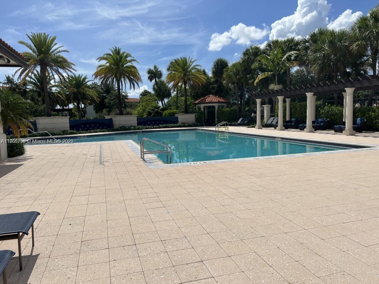 PEMBROKE LAKES SOUTH - Residential Lease