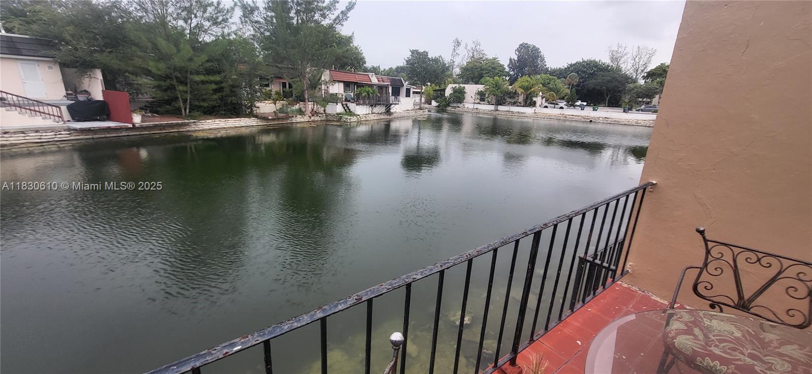 MIAMI LAKES GOLF COURSE V - Residential Lease