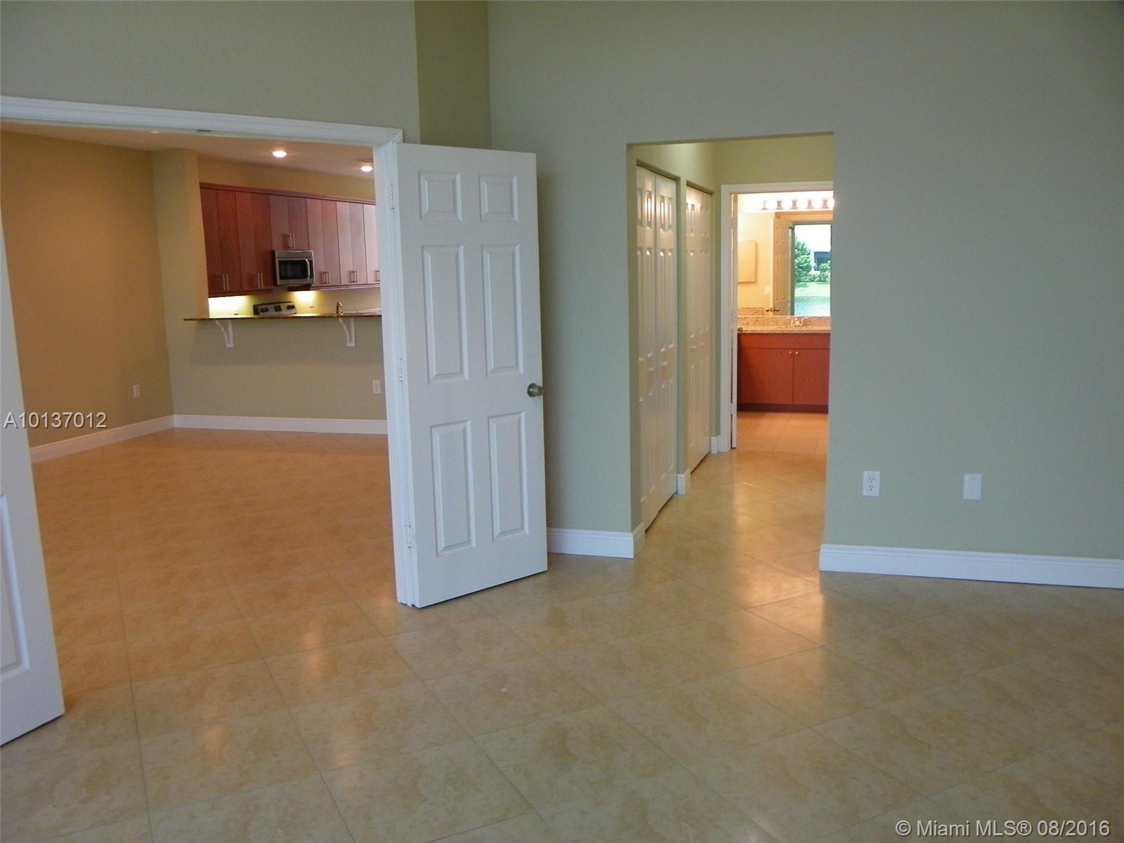 Madison Lakes - Residential