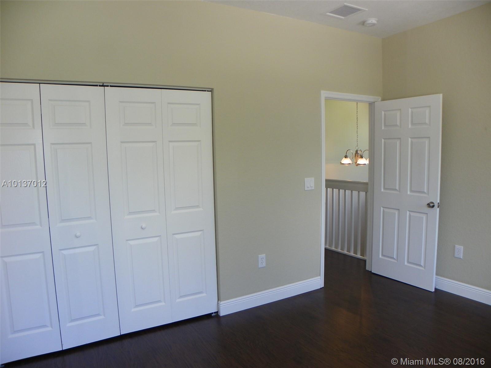 Madison Lakes - Residential