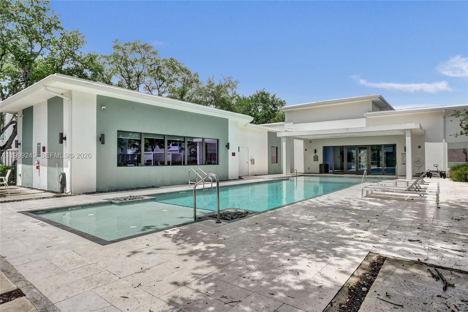 PLANTATION BUSINESS PARK - Residential