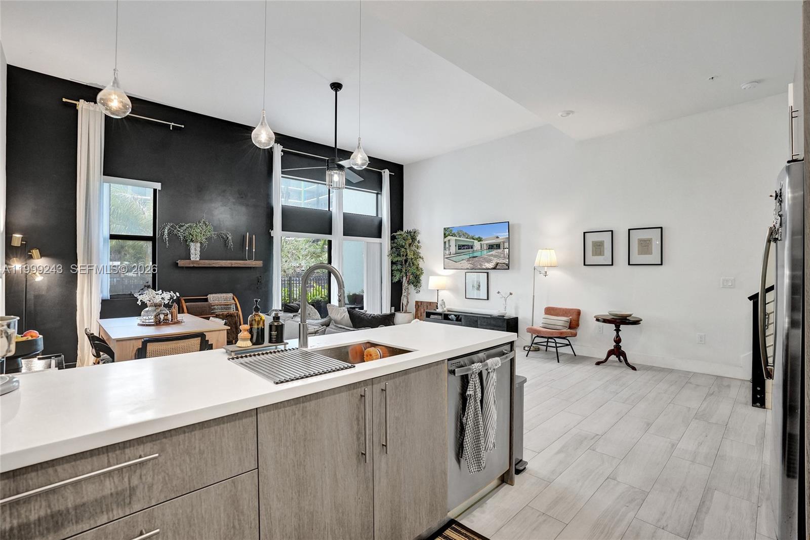 PLANTATION BUSINESS PARK - Residential