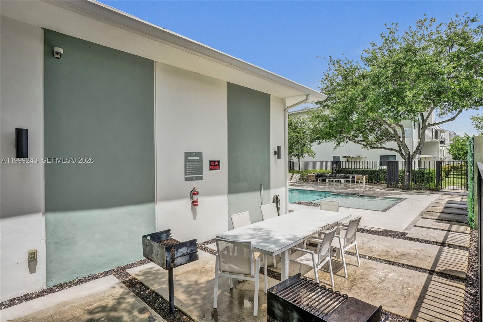 PLANTATION BUSINESS PARK - Residential