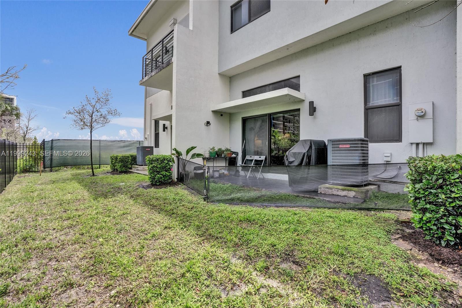 PLANTATION BUSINESS PARK - Residential