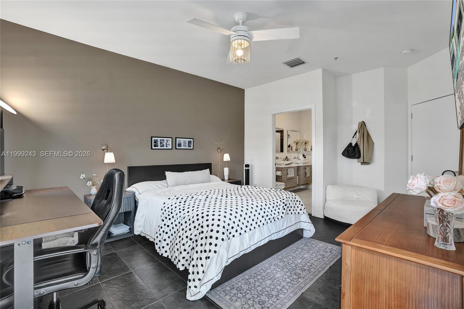 PLANTATION BUSINESS PARK - Residential