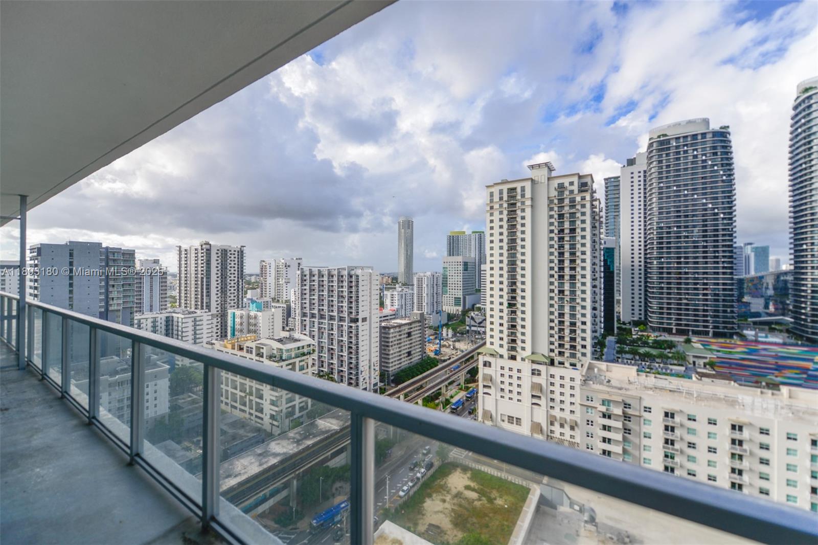THE AXIS ON BRICKELL II C - Residential
