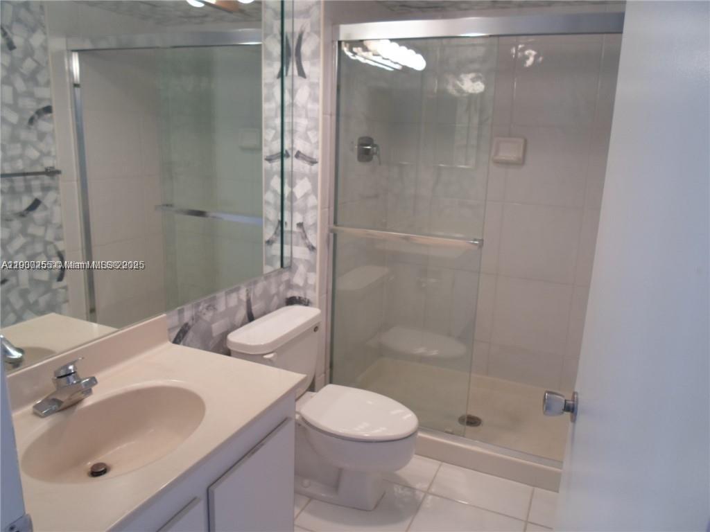 DELVISTA TOWERS CONDO - Residential Lease