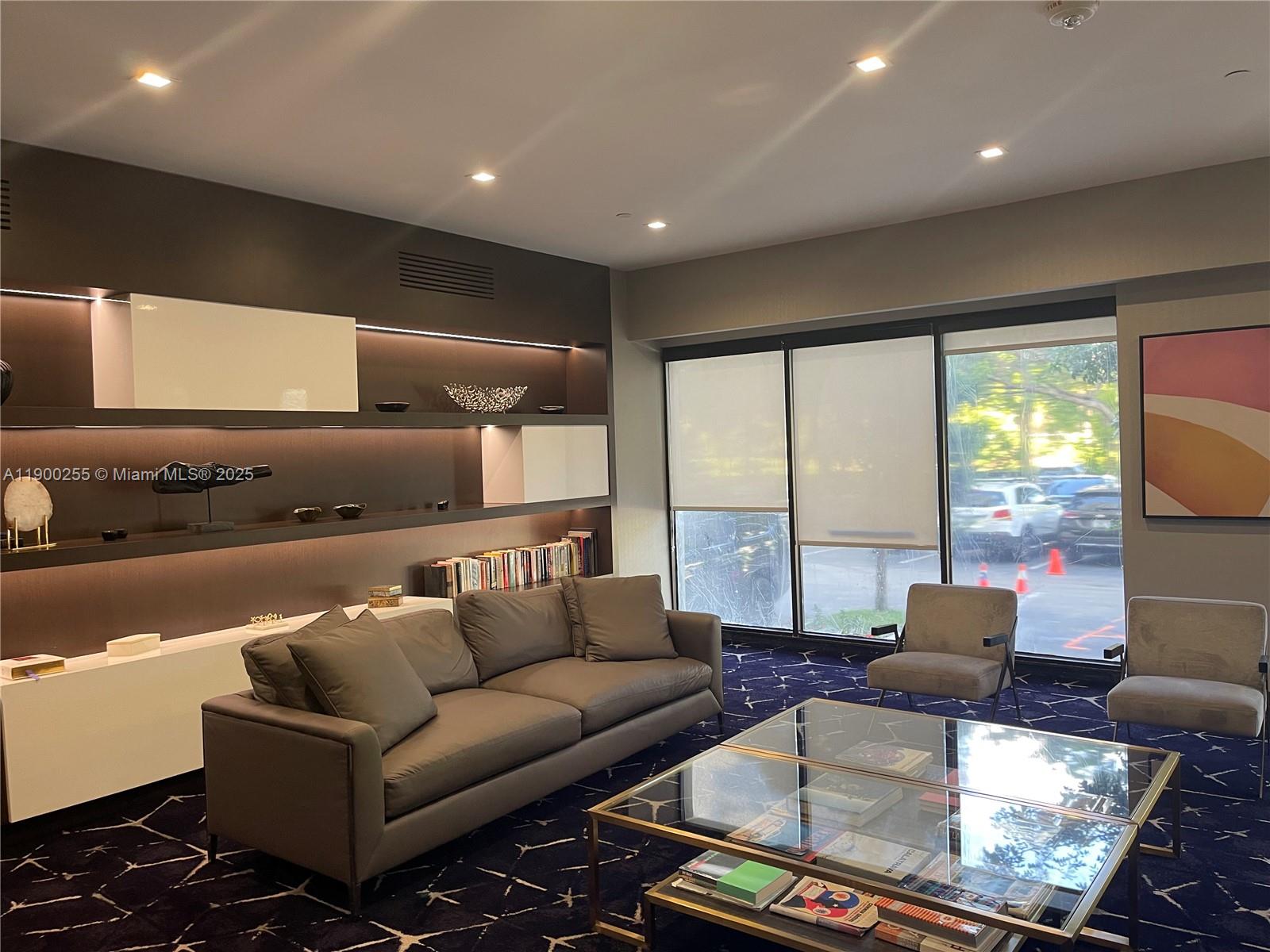 DELVISTA TOWERS CONDO - Residential Lease