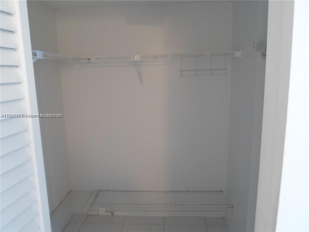 DELVISTA TOWERS CONDO - Residential Lease