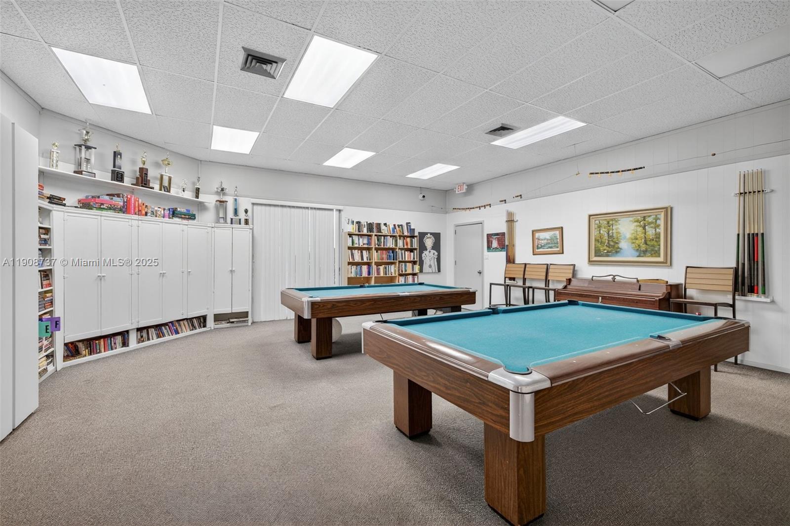 CYPRESS CHASE CONDO NO 2 - Residential