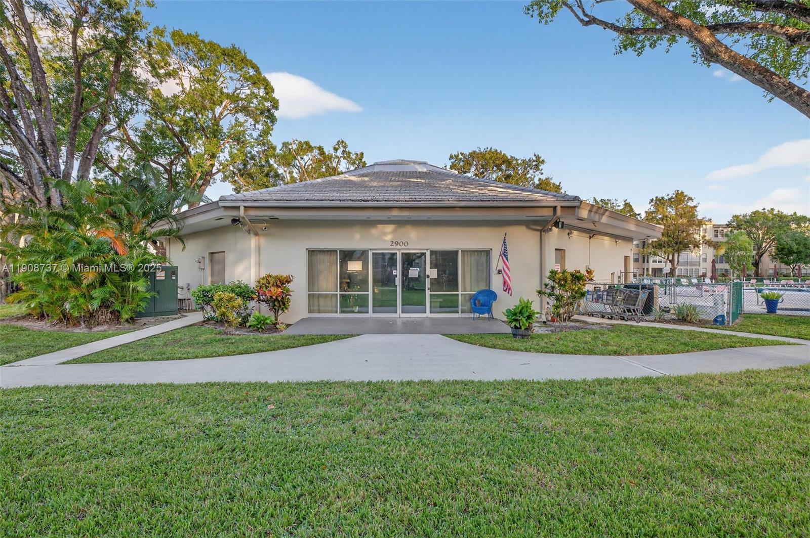 CYPRESS CHASE CONDO NO 2 - Residential