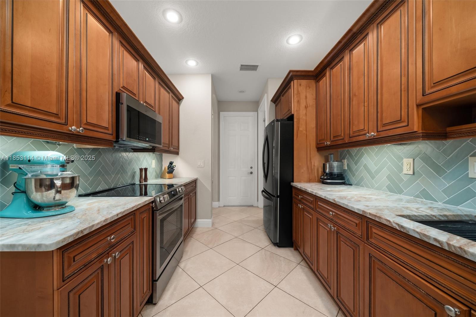 Sun N Lake - Residential