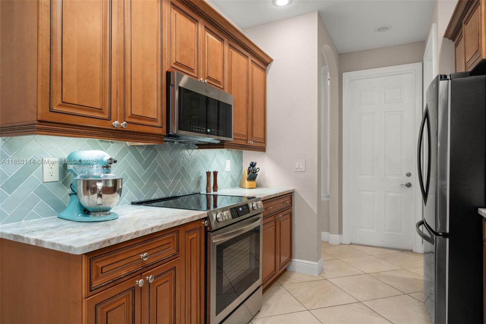 Sun N Lake - Residential