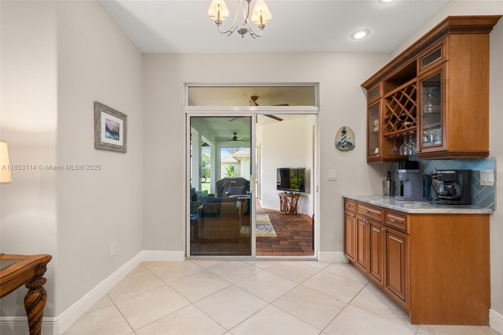 Sun N Lake - Residential